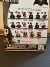 Load image into Gallery viewer, DC Comics Die-Cast AQUAMAN Figure, 4" VAULTED