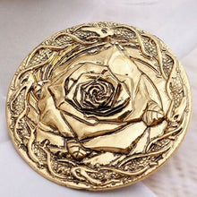 Load image into Gallery viewer, GAME OF THRONES GOLD TYRELL HOUSE CREST ROSE BADGE PIN GIFT BOX RARE
