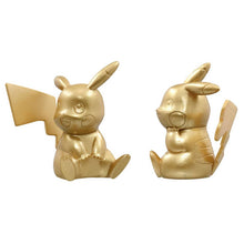 Load image into Gallery viewer, Takara Tomy Pokémon Moncolle Series 25th Anniversary Gold Pikachu Pair Limited Edition
