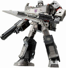 Load image into Gallery viewer, TaraTomy Japan Transformers Megatron WFC-07 Decepticon Megatron War for Cybertron
