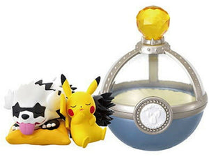 Re-ment Pokemon Miniature Dreaming Case 4 Lovely Midnight Hours #1 Pikachu & Zigzagoon Figure